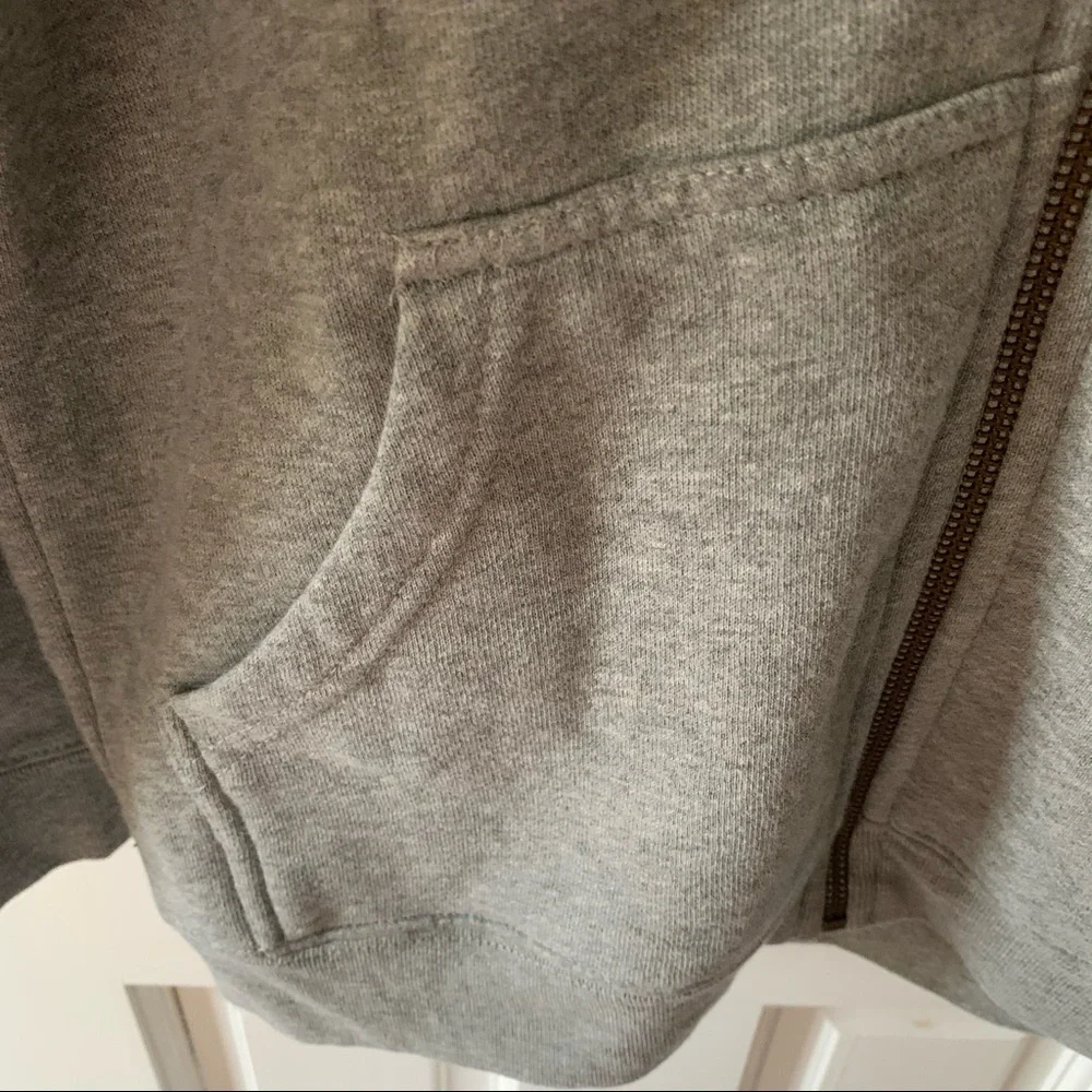 NWT Kids Old Navy Zip Hooded Sweatshirt Size M-8